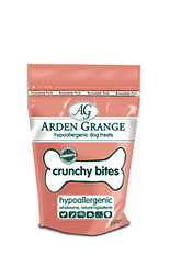 Лакомство для собак Arden Grange Crunchy Bites с лососем 250 г