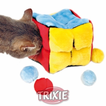 Игрушка для кошек Trixie кубик, 14 х 14 х 14 см, плюш, с кошачьей мятой