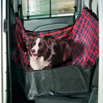 Лежанка для собак в автомобиль Ferplast Car Seat Cover регулируемая, 140x60x50 см