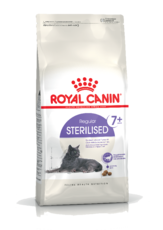 Сухой корм для кастрированных и стерилизованных котов и кошек старше 7 лет Royal Canin Sterilised +7