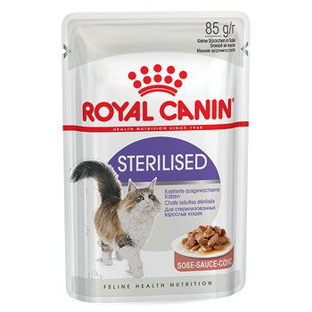 Консервированный влажный корм для кастрированных и стерилизованных котов и кошек Royal Canin Sterilized кусочки в соусе 85 гр