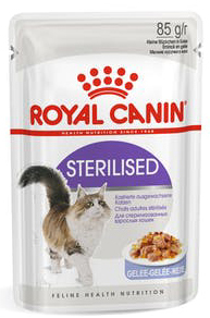 Консервированный корм для пожилых кастрированных и стерилизованных котов и кошек Royal Canin Sterilized кусочки в желе 85 гр